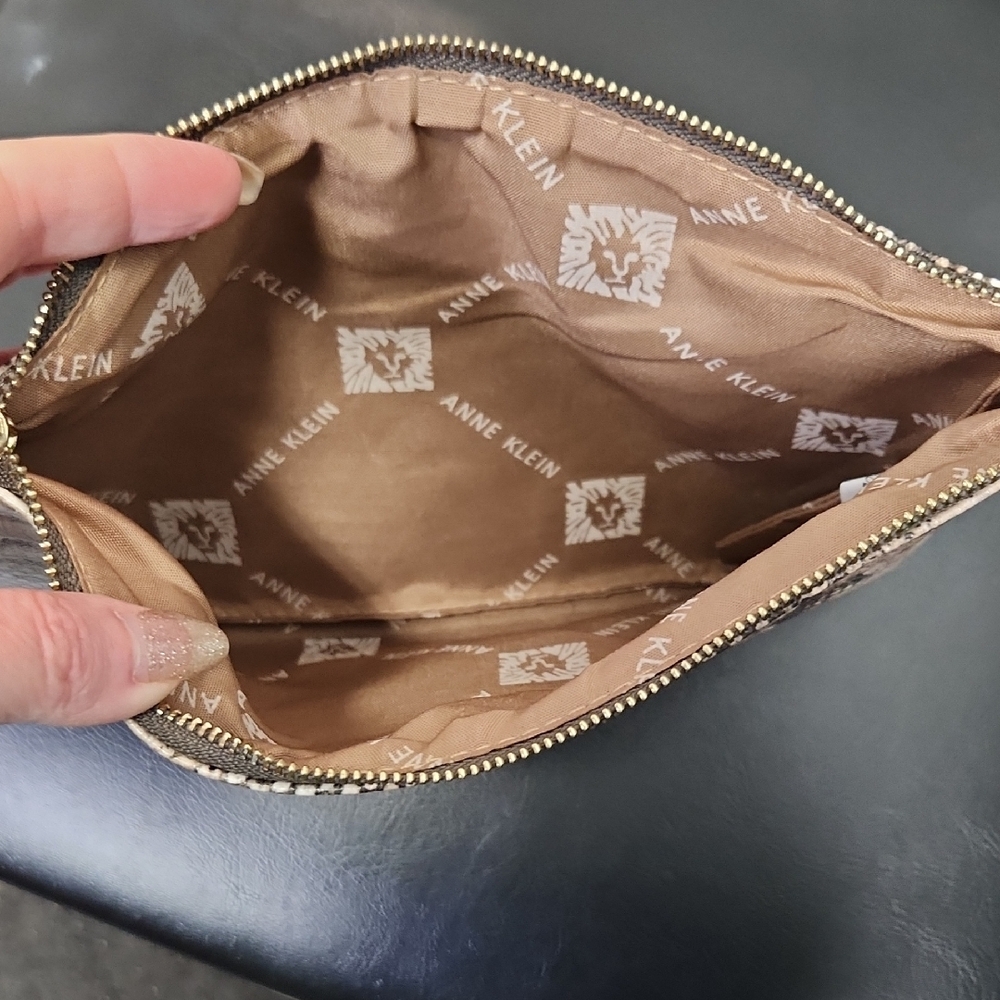 New In Plastic Anne Klein Snake-Print Wristlet in Beige and Brown with Tan Strap - Picture 2 of 5